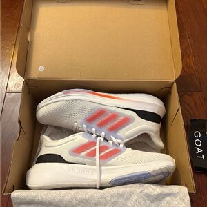 Adidas Ultrabounce Running Shoes